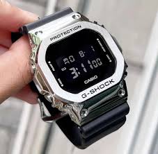 NEW STYLISH SMART WATCH G 135